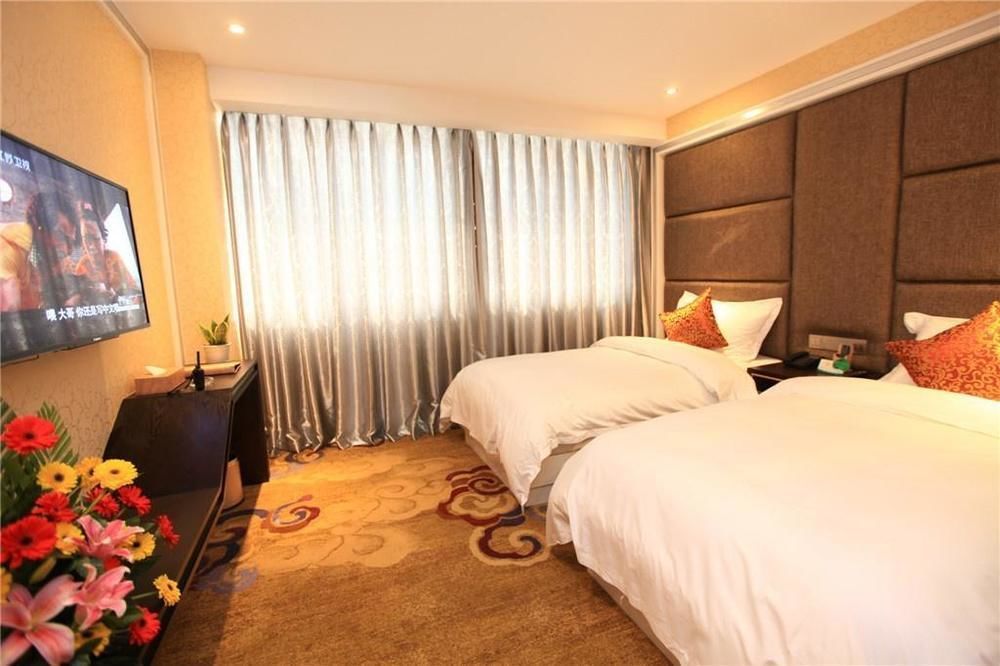 Jiayun Hotel Chengdu Exterior photo